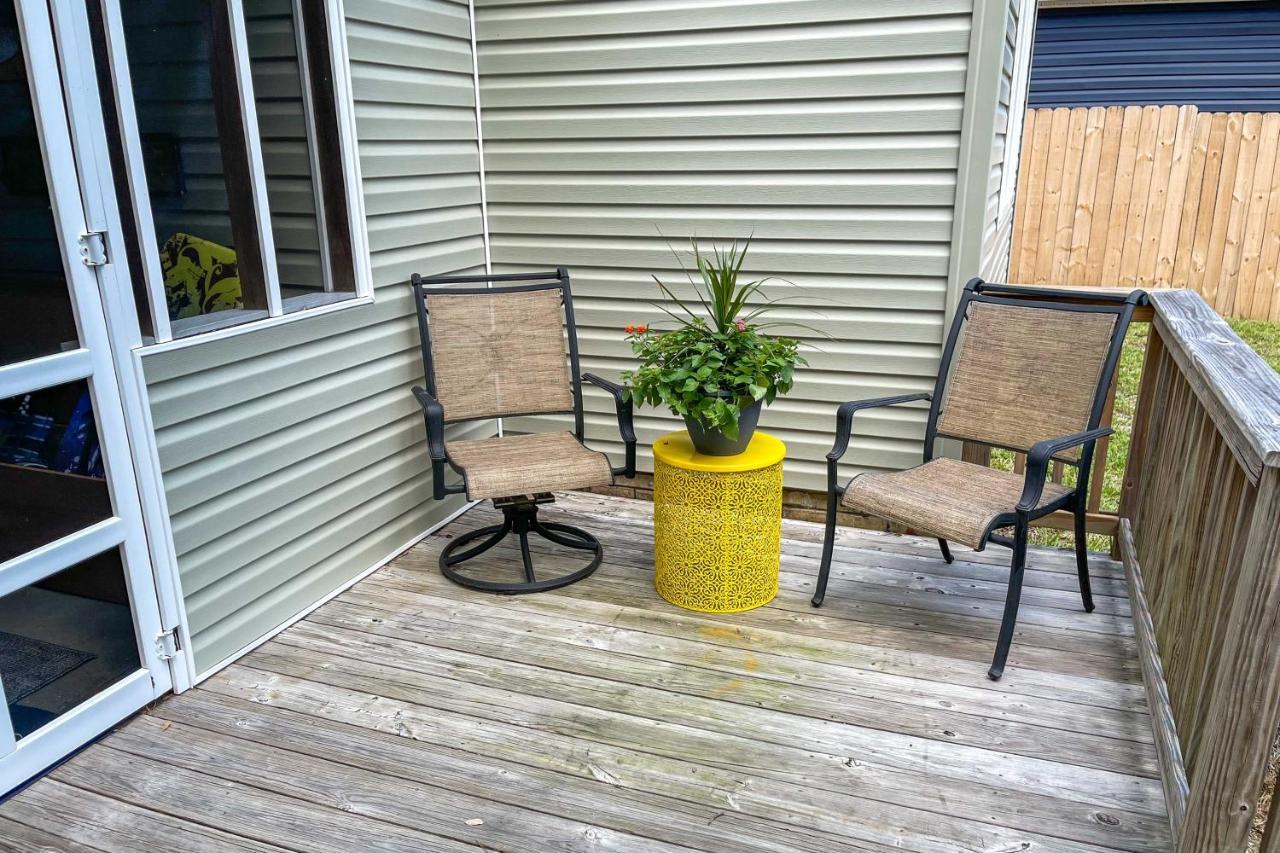 Oak Island Cottage Minutes To Long Beach! Exterior photo