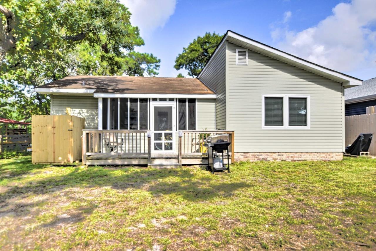 Oak Island Cottage Minutes To Long Beach! Exterior photo