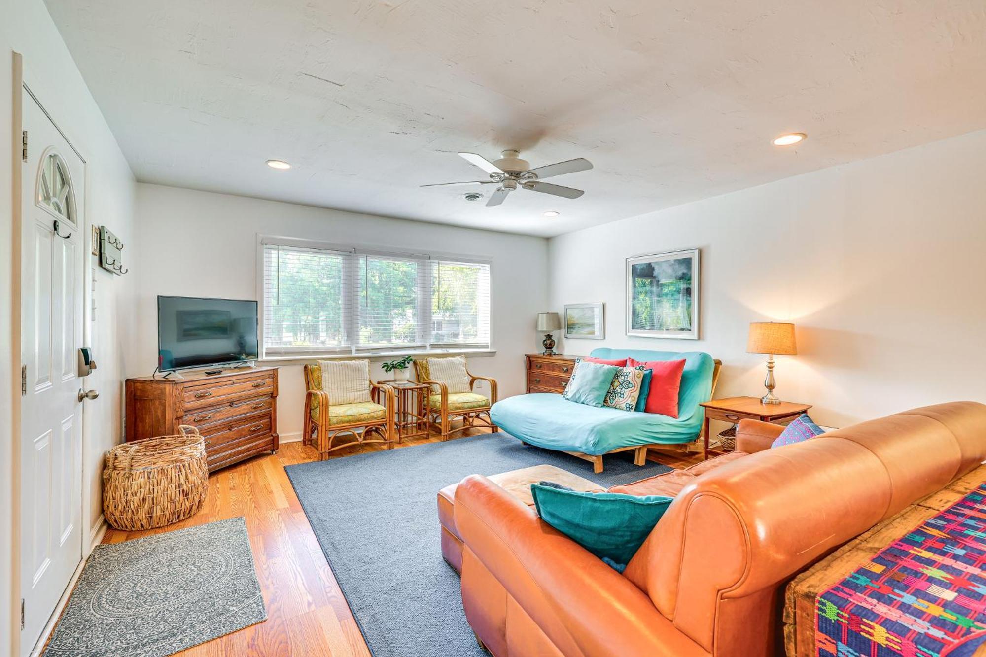 Oak Island Cottage Minutes To Long Beach! Exterior photo